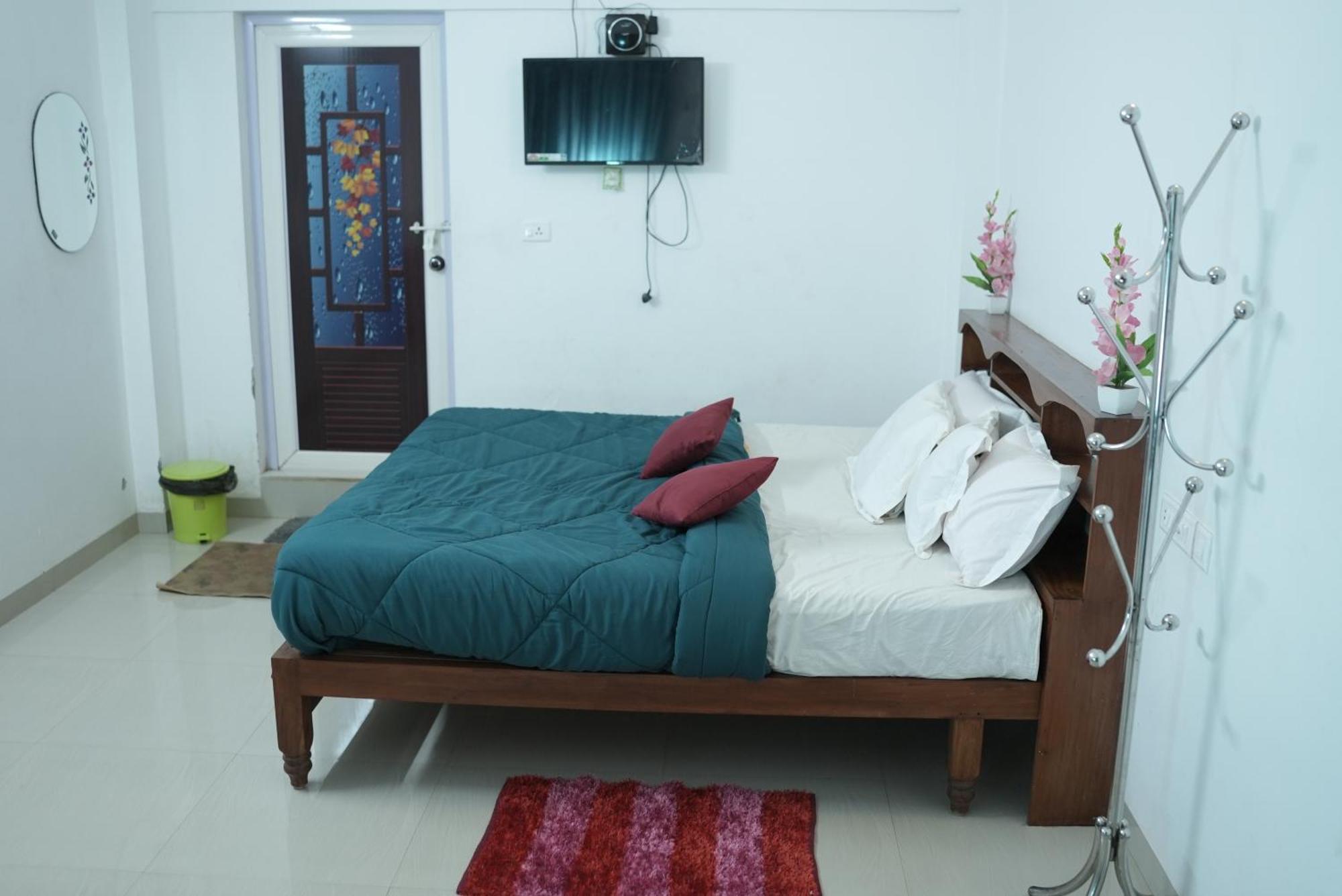Wind Valley Ramakkalmedu Exterior photo